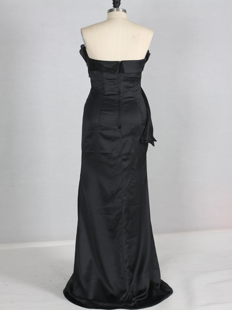 Black Sweetheart Pleated & Ruched Sheath Evening Dress