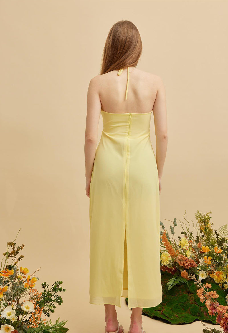 Halter Neck 3D Flower Sleeveless Chiffon Sheath Tea Length Bridesmaid Dress