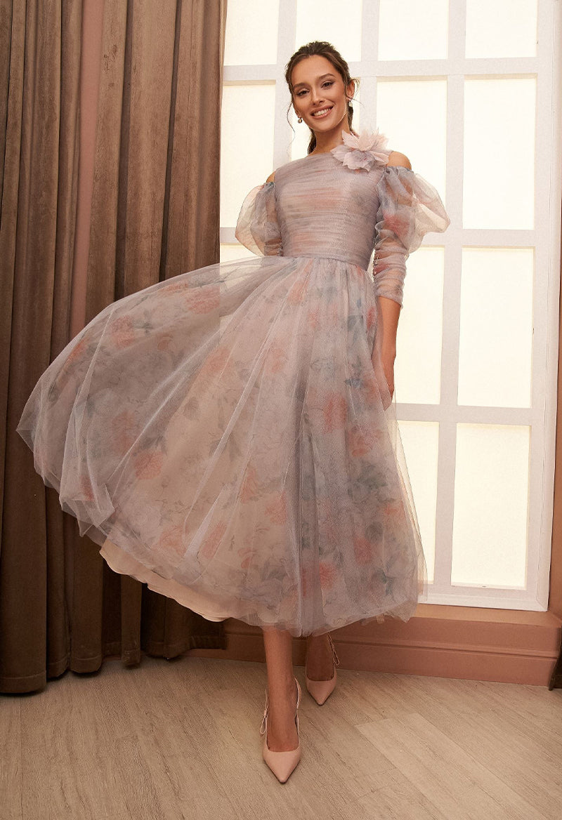 A Line Tulle 3/4 Sleeve Flower Tea Length Prom Dress As Picture