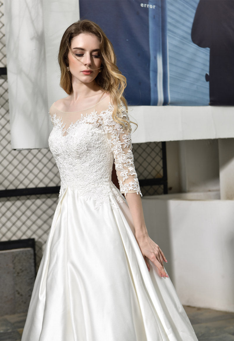 Scoop Neck Half Sleeve Court Train A Line Wedding Dress