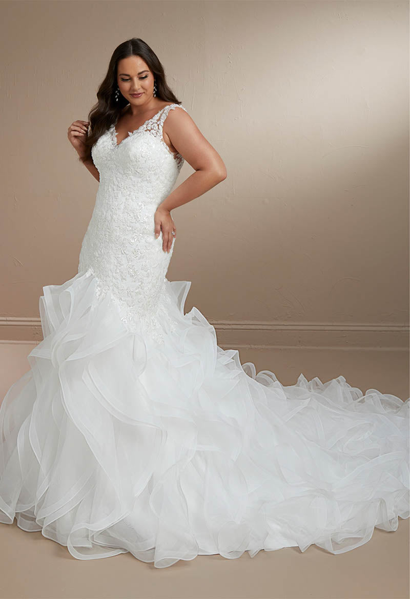 V Neck Ball Gown Organza Chapel Train Sleeveless Wedding Dress