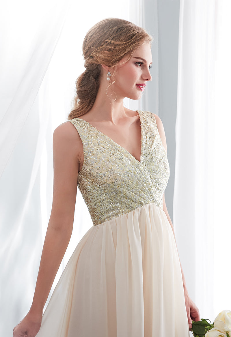 V-Neck Pleated Sequined Chiffon Sleeveless Backless Prom Dress