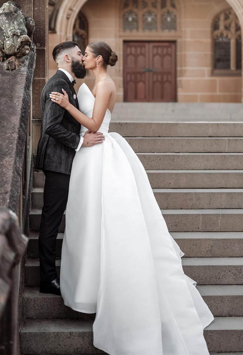 10 Stylish Courthouse Weddings | Apartment Therapy