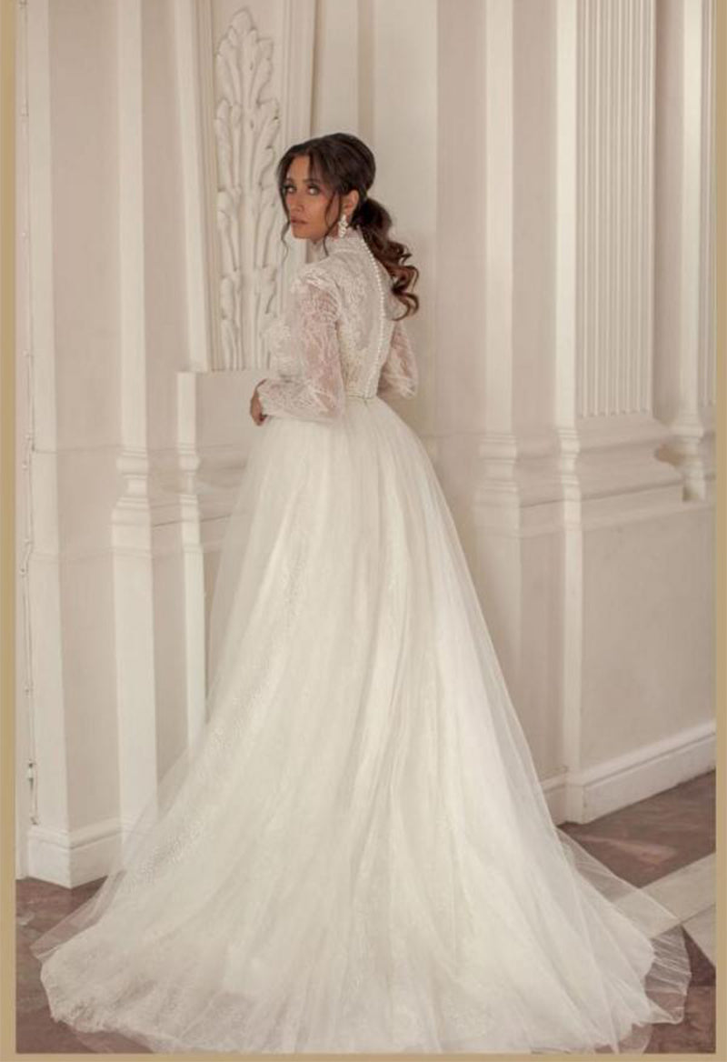 Turtleneck Long Sleeve A Line Tulle Court Train Wedding Dress