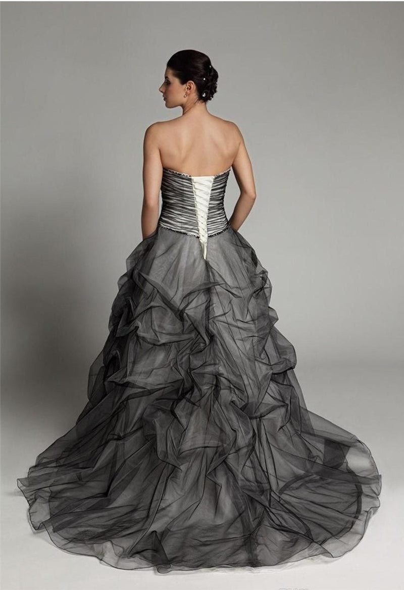 Sweetheart Neck Ruffled Pleated Black and White Wedding Dress